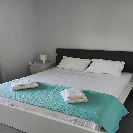 Front Апартаменты