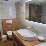 Front Apartment *