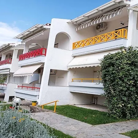 Front Apartament Hanioti