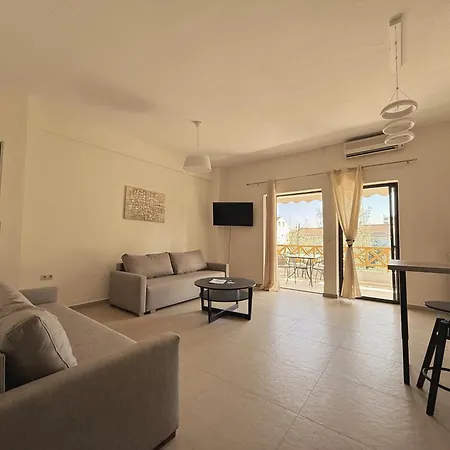 Apartament Front