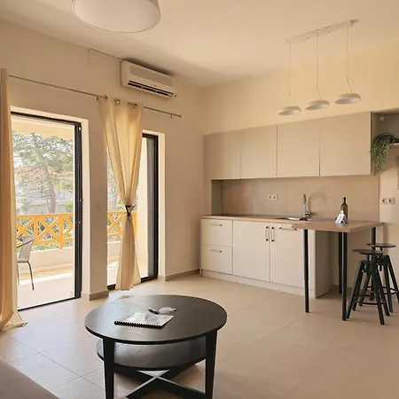Apartament Front